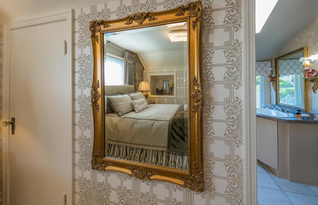 Crystal'S View Bed & Breakfast North Vancouver Esterno foto