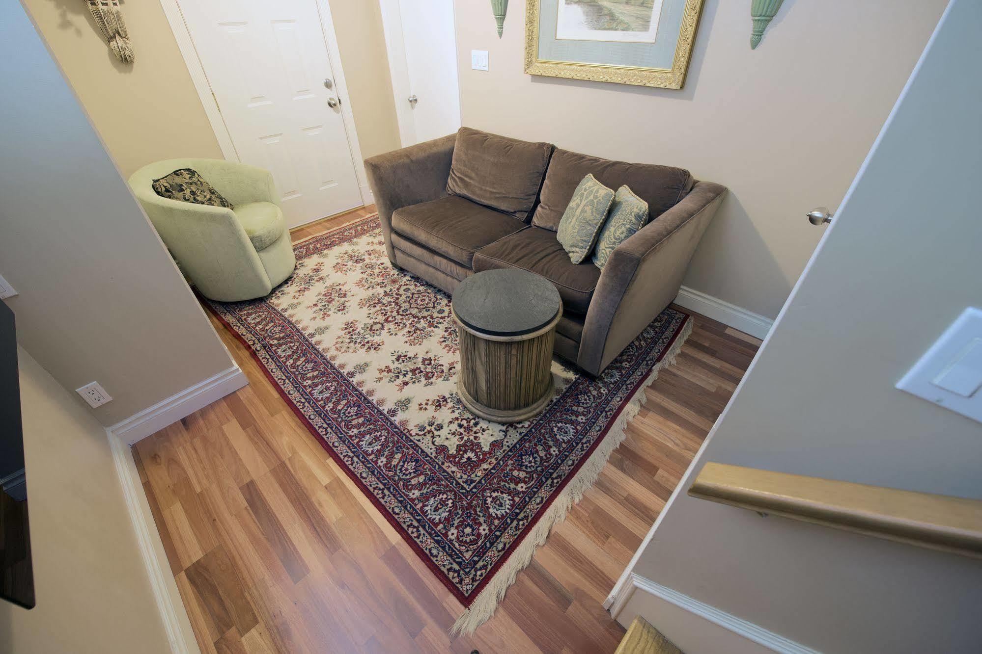 Crystal'S View Bed & Breakfast North Vancouver Esterno foto